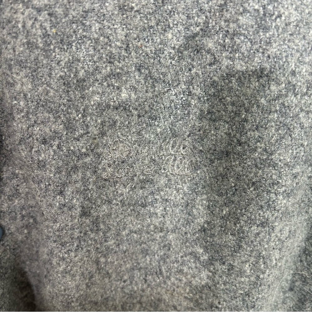 Hard Rock Cafe Vintage Las Vegas Gray Bomber Jacket - Picture 4 of 7